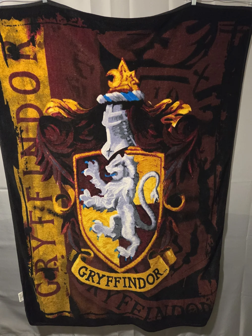 Gryffindor Crest Fleece Throw Blanket - Maroon & Gold